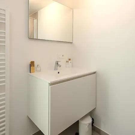 Awesome In With Wifi * אוסטנדה