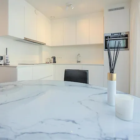 Awesome In With Wifi Apartment *