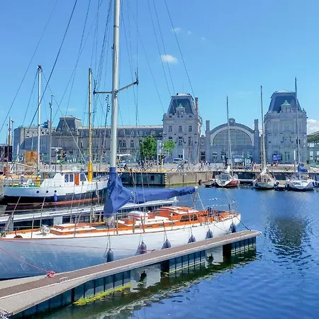 Awesome In With Wifi Остенде