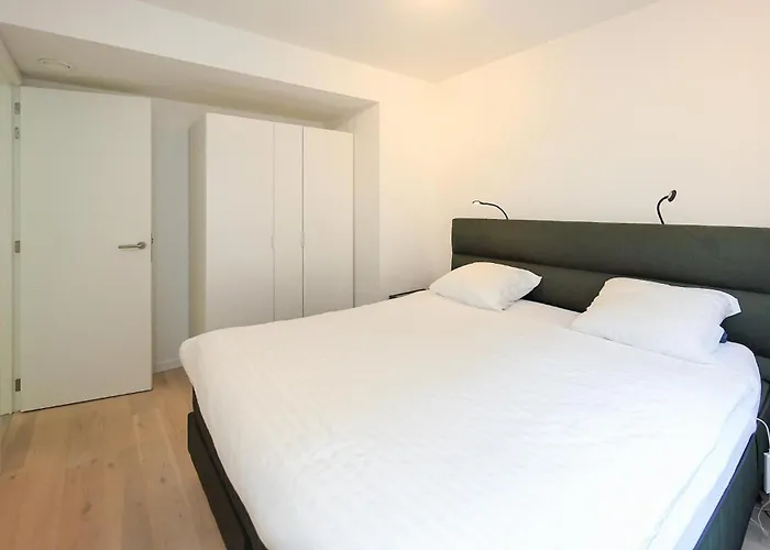 Awesome In With Wifi Остенде