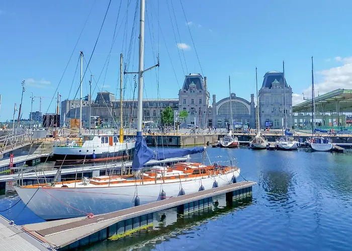 Awesome In With Wifi Остенде