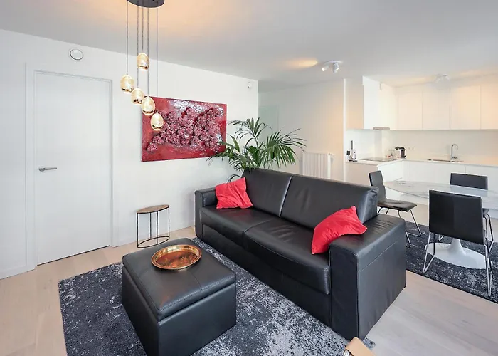 Апартаменты Awesome In With Wifi Остенде