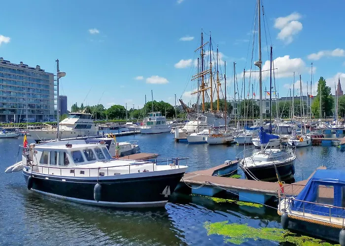 Awesome In With Wifi Остенде